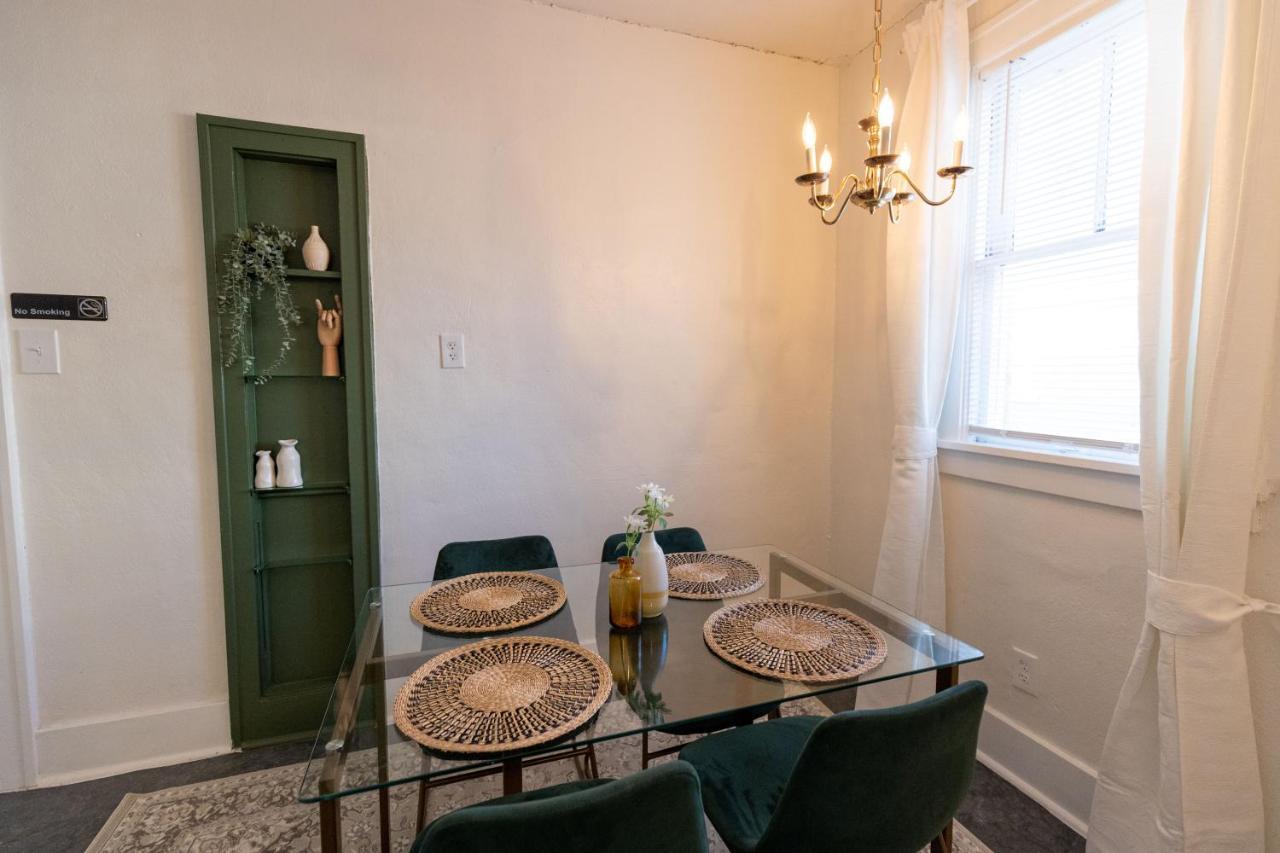 Historic Revival King Bed Midtown Memphis 68 Yes Pets Fast Wifi Free Parking Villa Exteriör bild